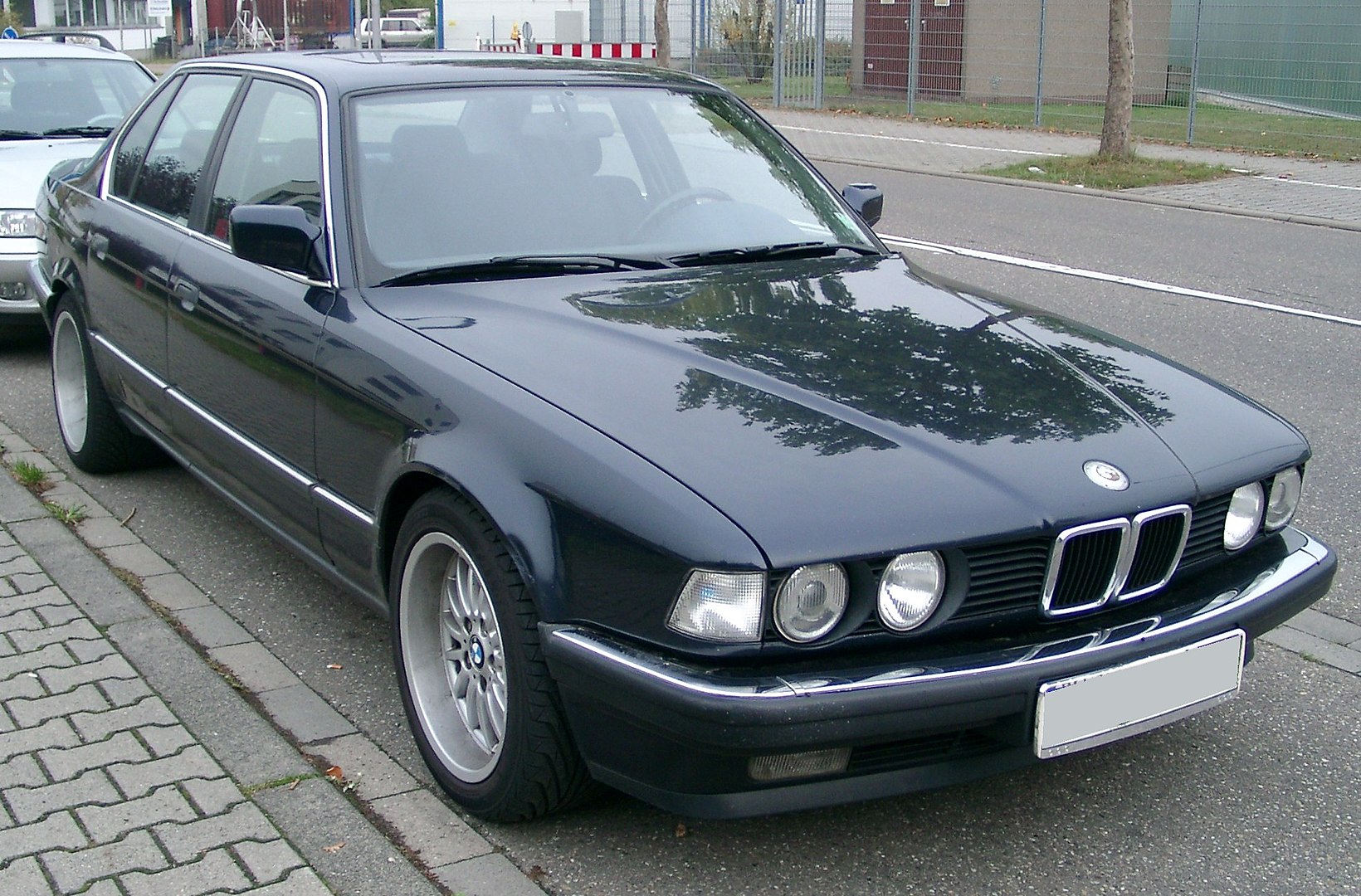 BMW Seria 7 E32 (19861994) Dywaniki samochodowe